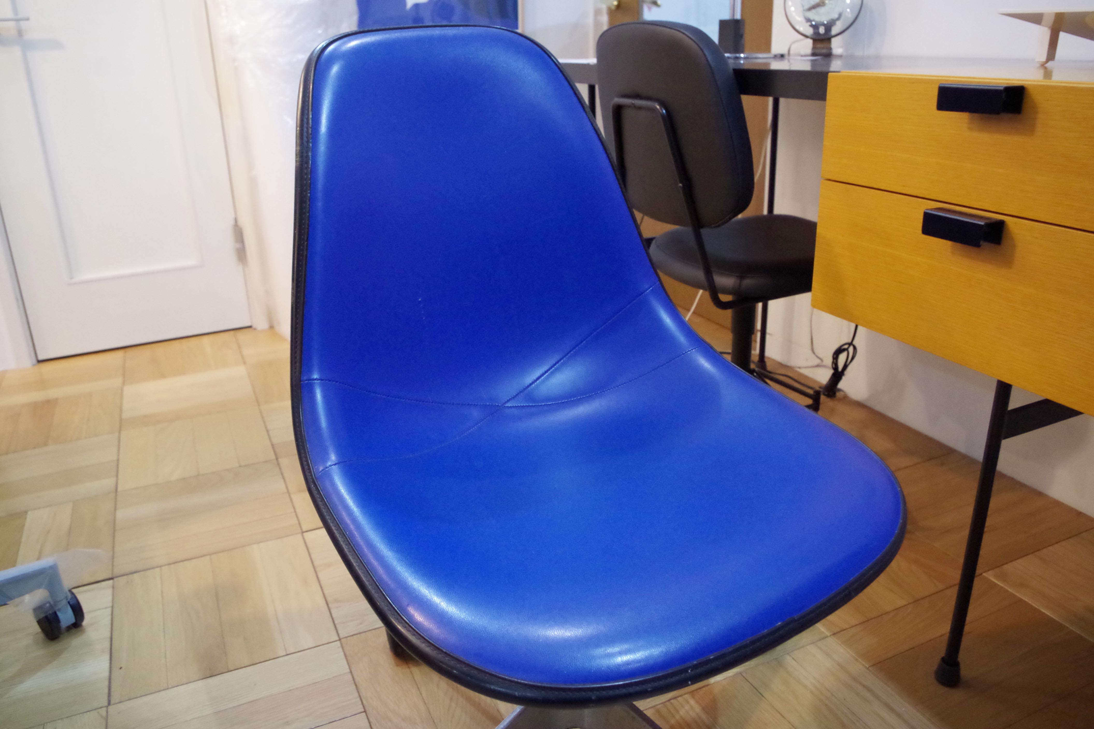 安全Shopping HERMAN MILLER イームズ サイドシェルチェア